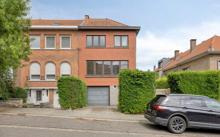 Bel-etage te koop in Sint-Pieters-Leeuw