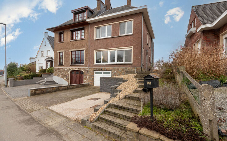 Huis te koop in Sint-Pieters-Leeuw
