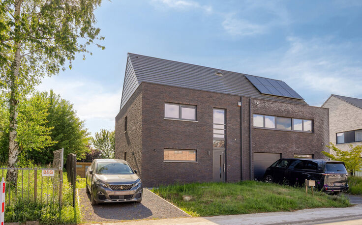 Huis te koop in Sint-Pieters-Leeuw