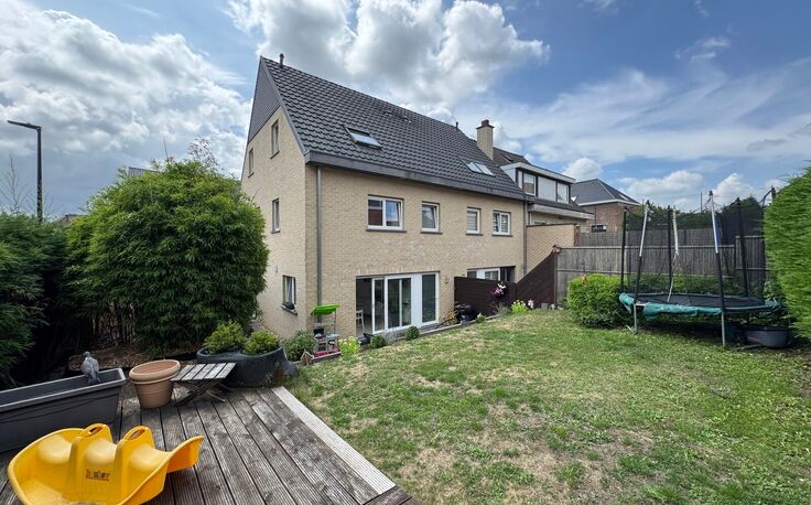 Maison à louer à Sint-Pieters-Leeuw