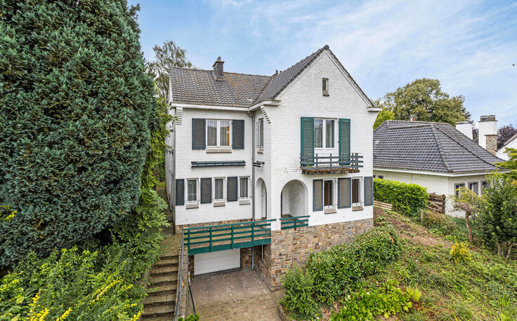 Villa te koop in Sint-Pieters-Leeuw