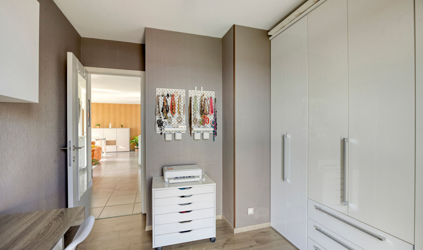 Appartement te koop in Leeuw-Saint-Pierre