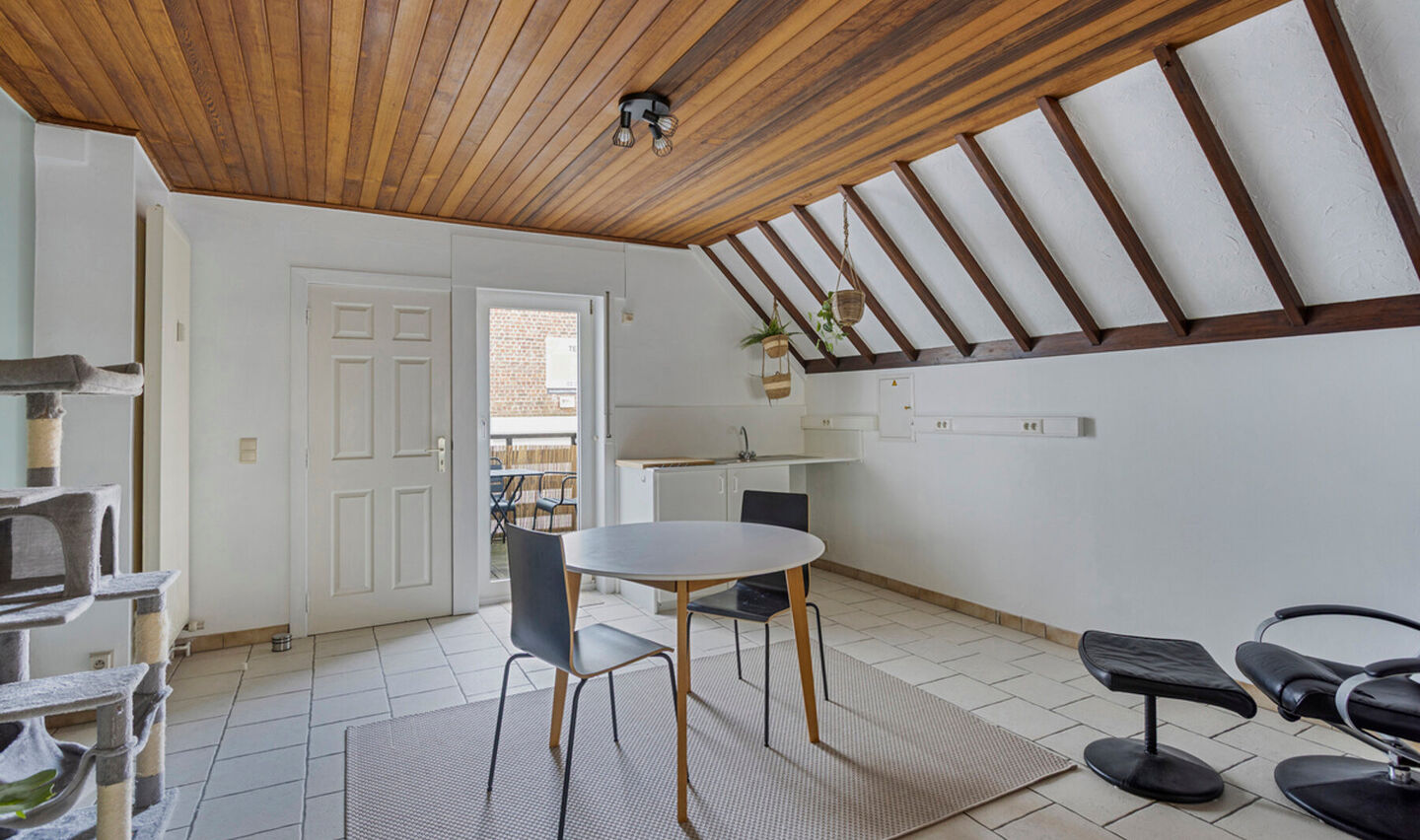 Appartementsgebouw te koop in Sint-Pieters-Leeuw