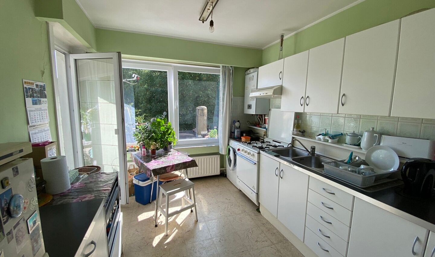 Appartementsgebouw te koop in Vorst