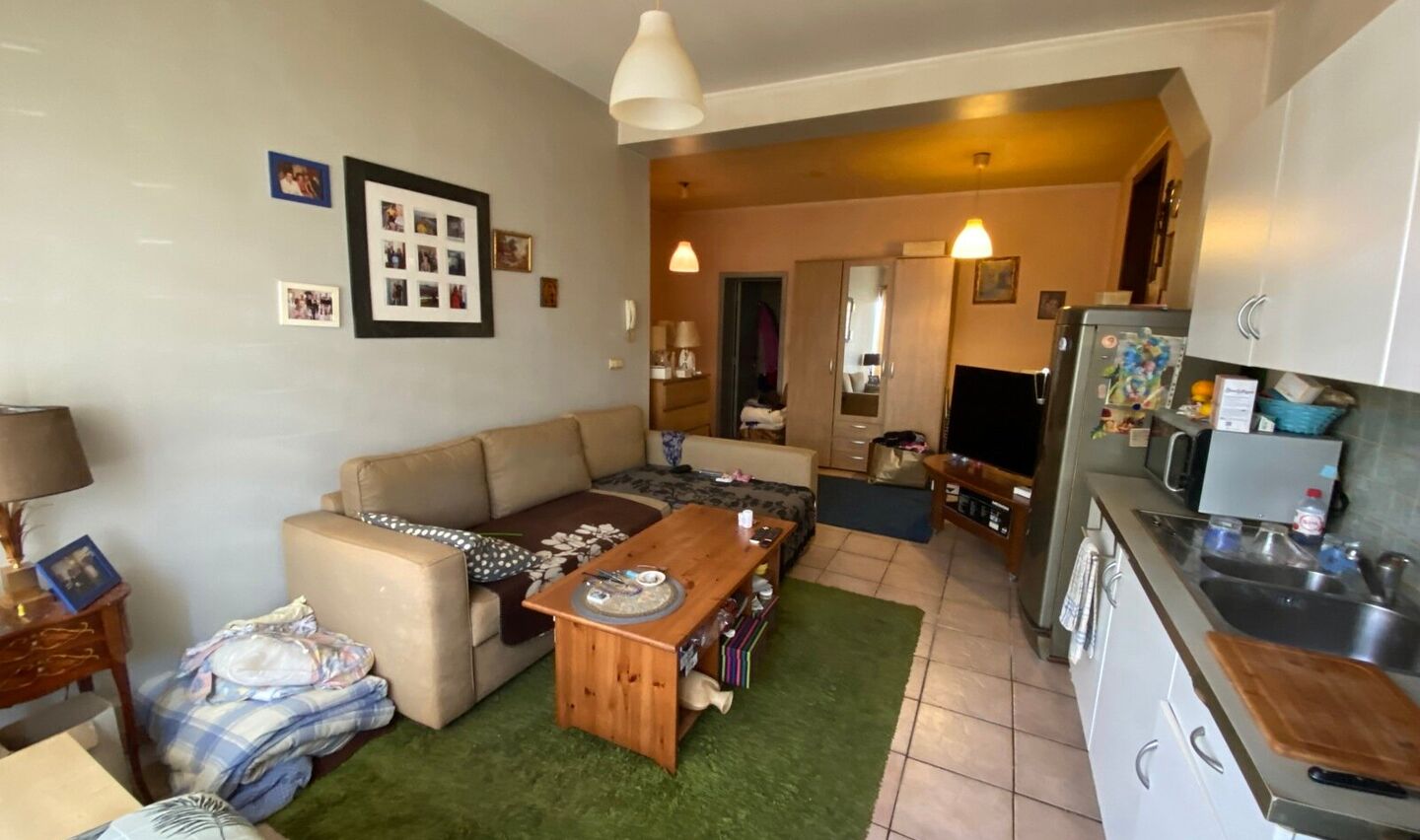 Appartementsgebouw te koop in Vorst