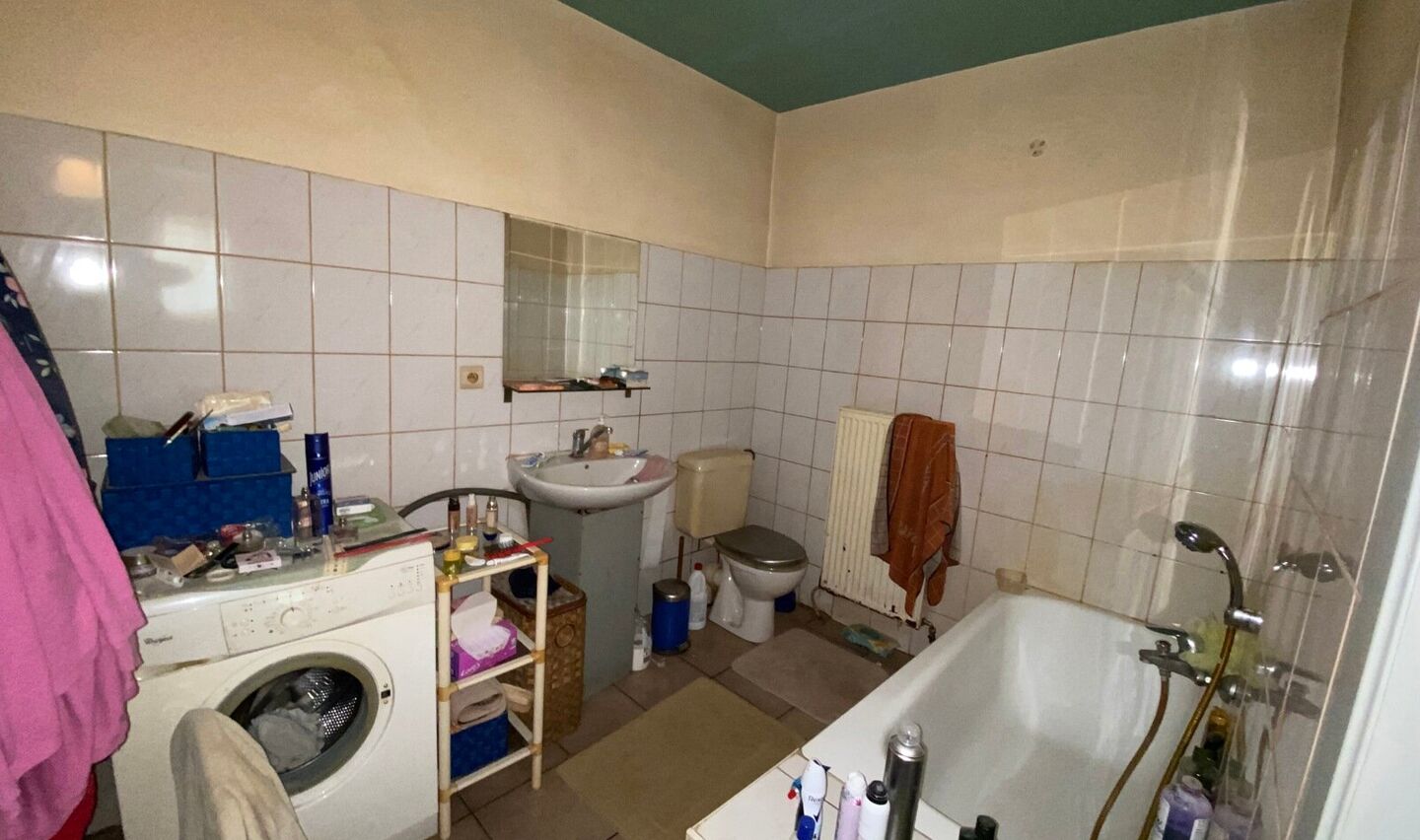 Appartementsgebouw te koop in Vorst
