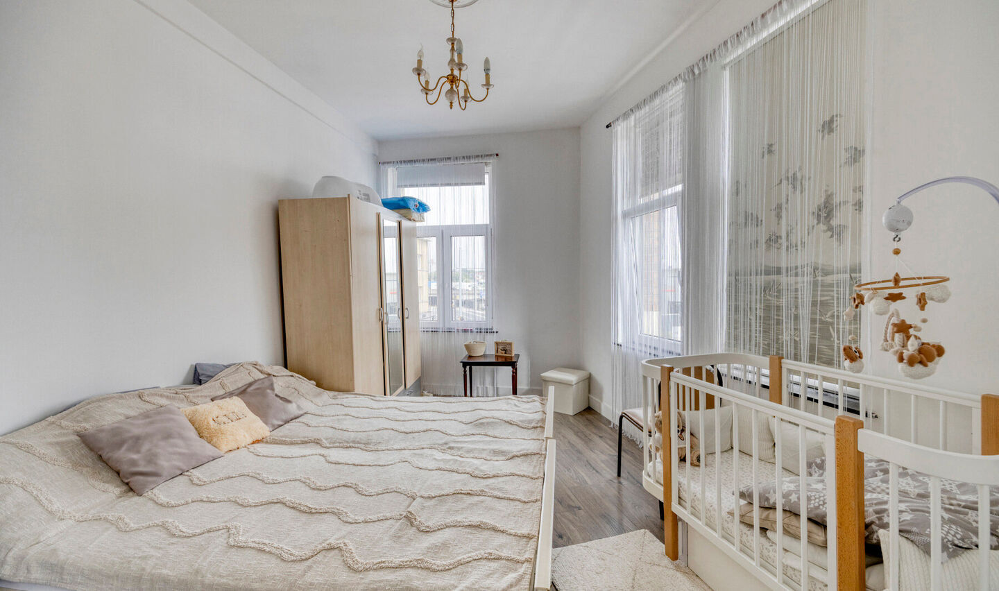 Appartementsgebouw te koop in Zellik