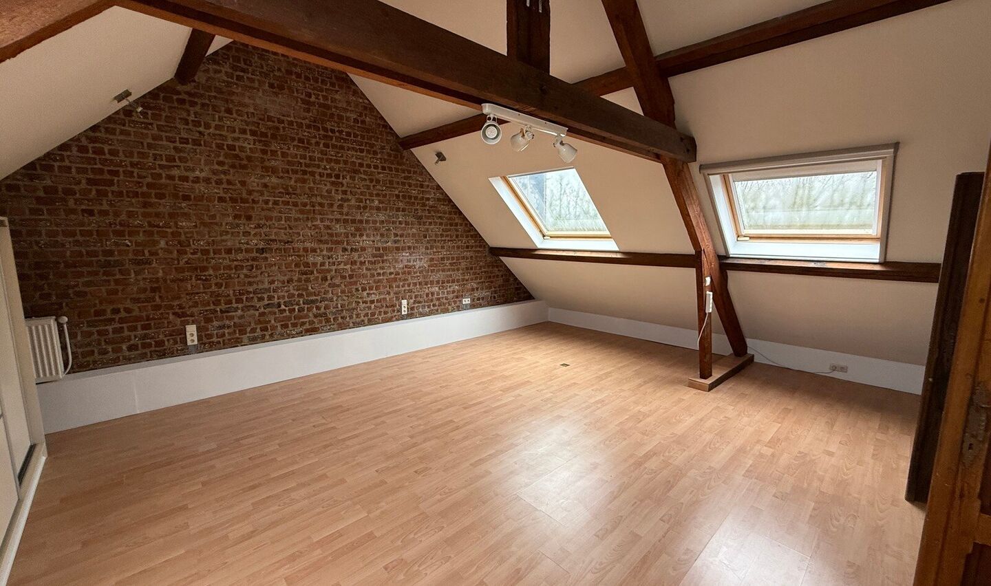 Bel-etage te huur in Dilbeek