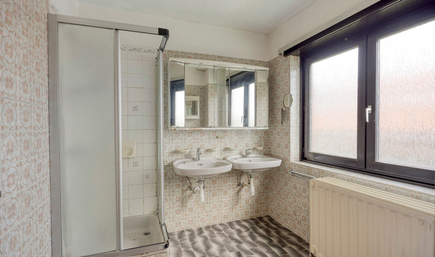 Bel-etage te koop in Sint-Pieters-Leeuw