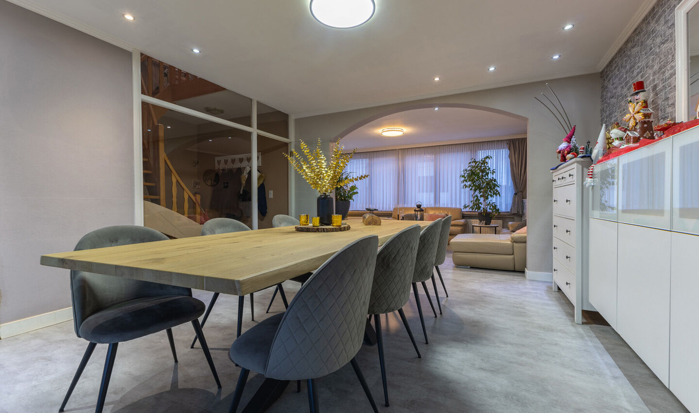 Bel-etage te koop in Sint-Pieters-Leeuw
