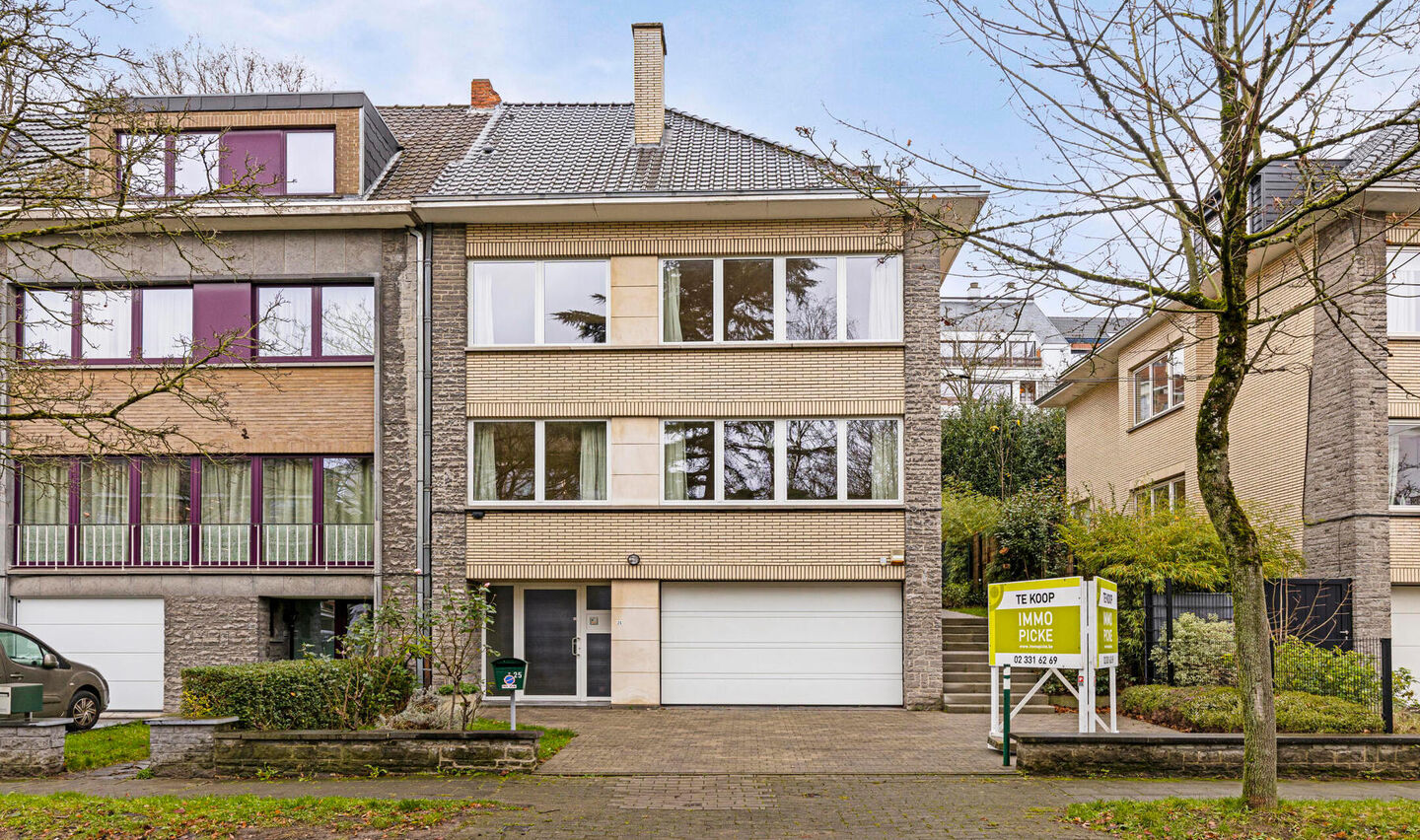 Bel-etage te koop in Ukkel