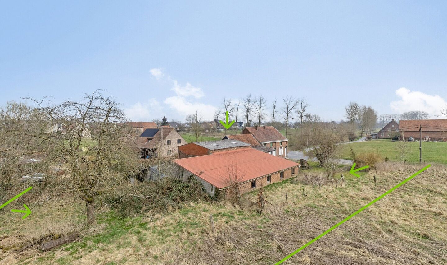 Boerderij te koop in Sint-Pieters-Leeuw