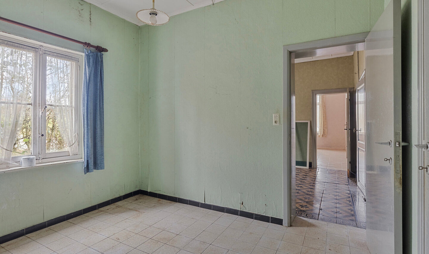 Boerderij te koop in Vlezenbeek