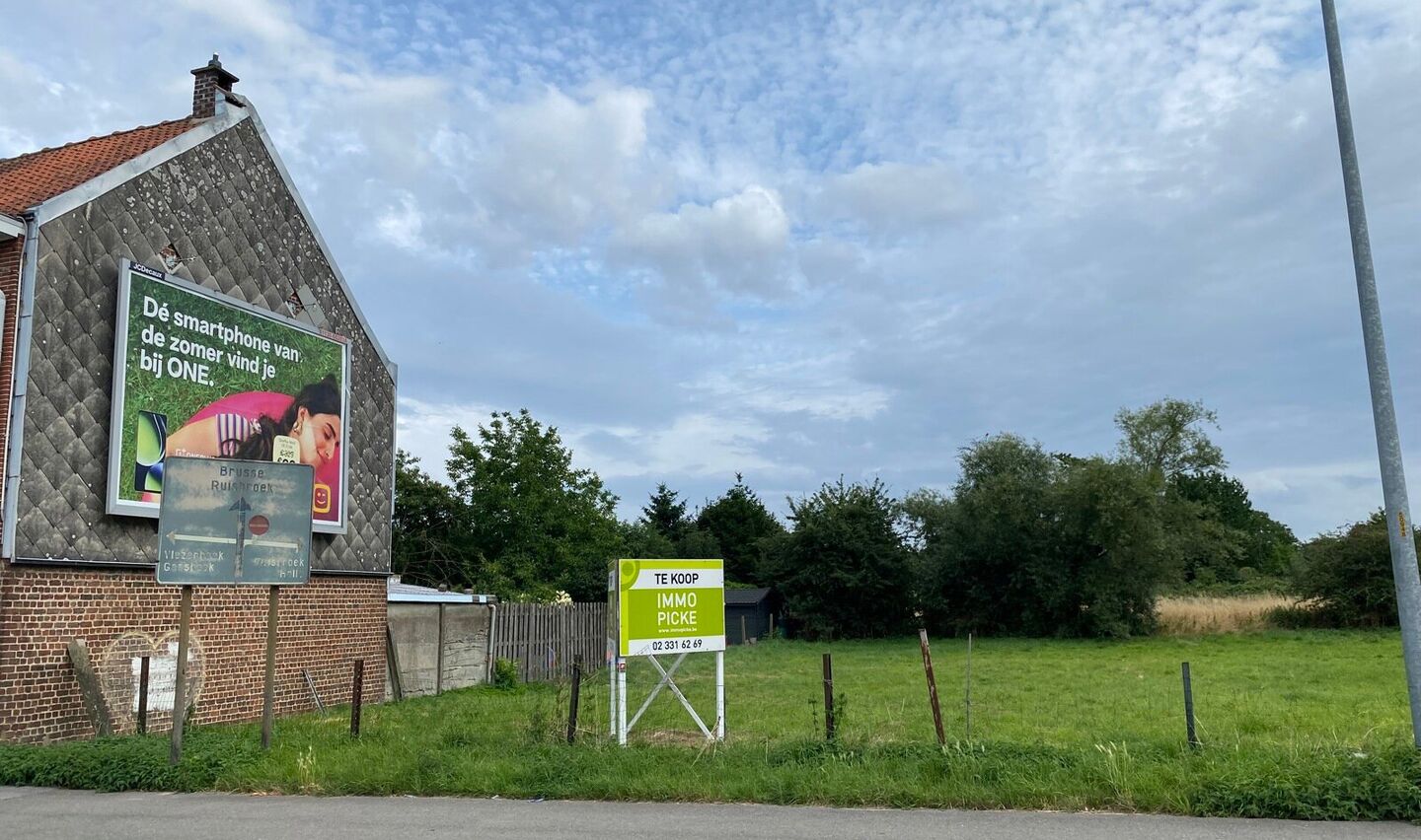 Bouwgrond te koop in Sint-Pieters-Leeuw