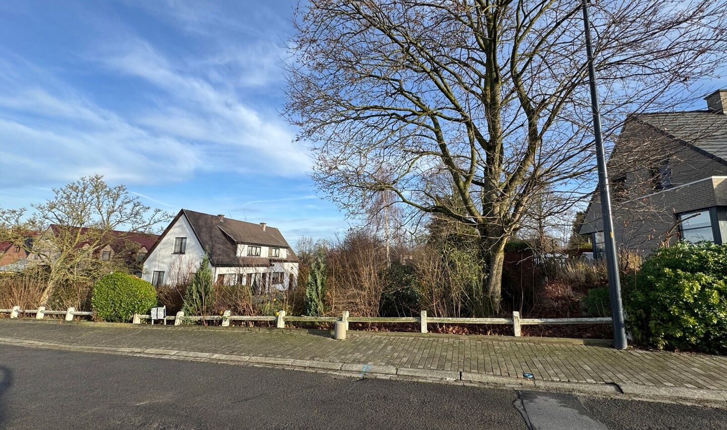 Bouwgrond te koop in Sint-Pieters-Leeuw