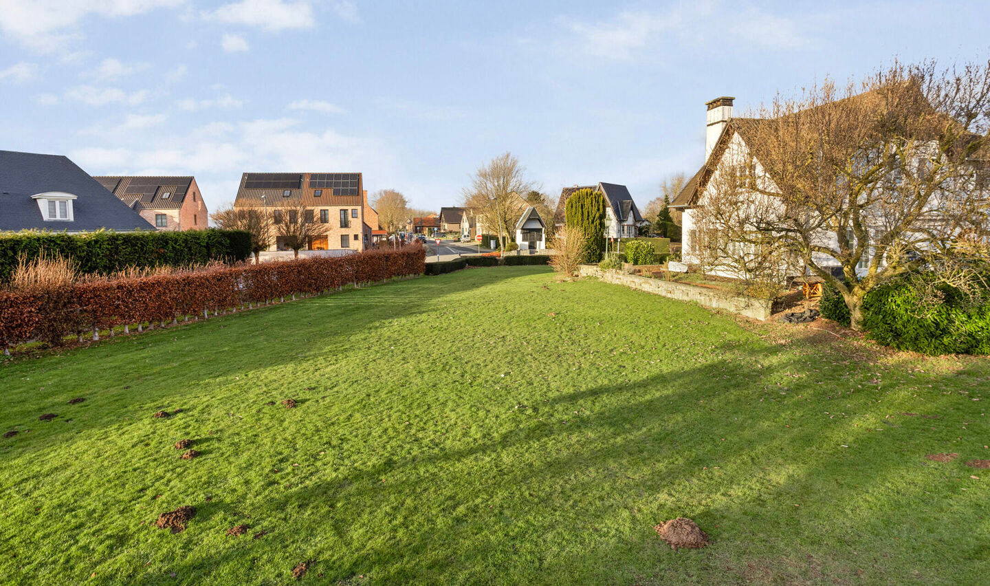 Bouwgrond te koop in Sint-Pieters-Leeuw