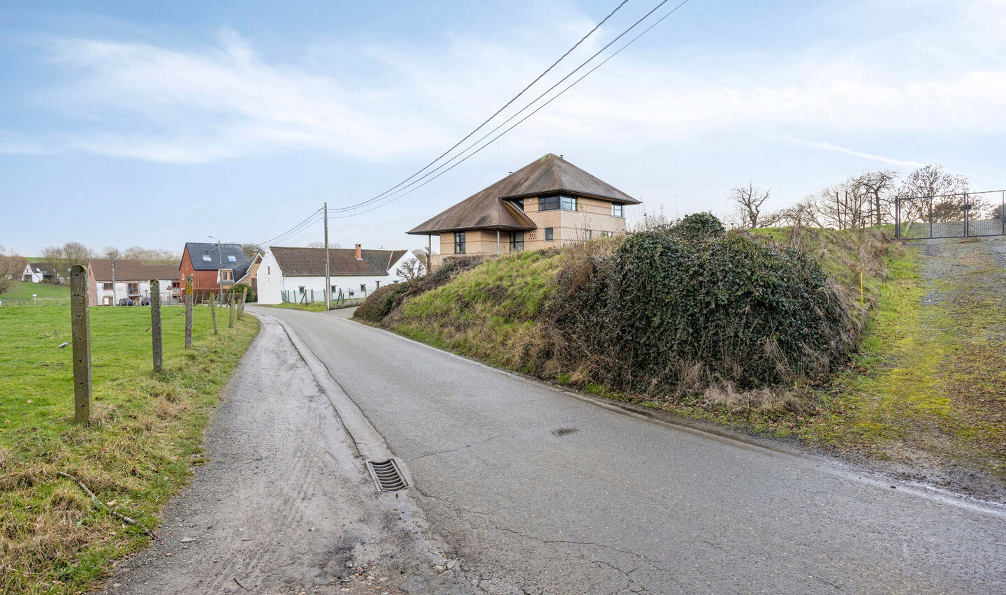 Bouwgrond te koop in Sint-Pieters-Leeuw