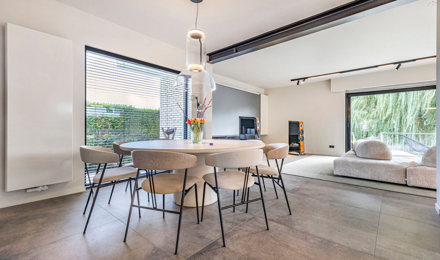 Buitengewoon huis te koop in Sint-Pieters-Leeuw