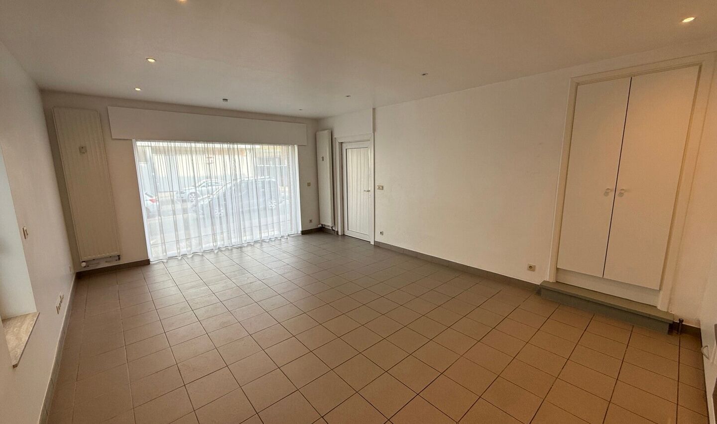 Commerce individuel à vendre à Sint-Pieters-Leeuw