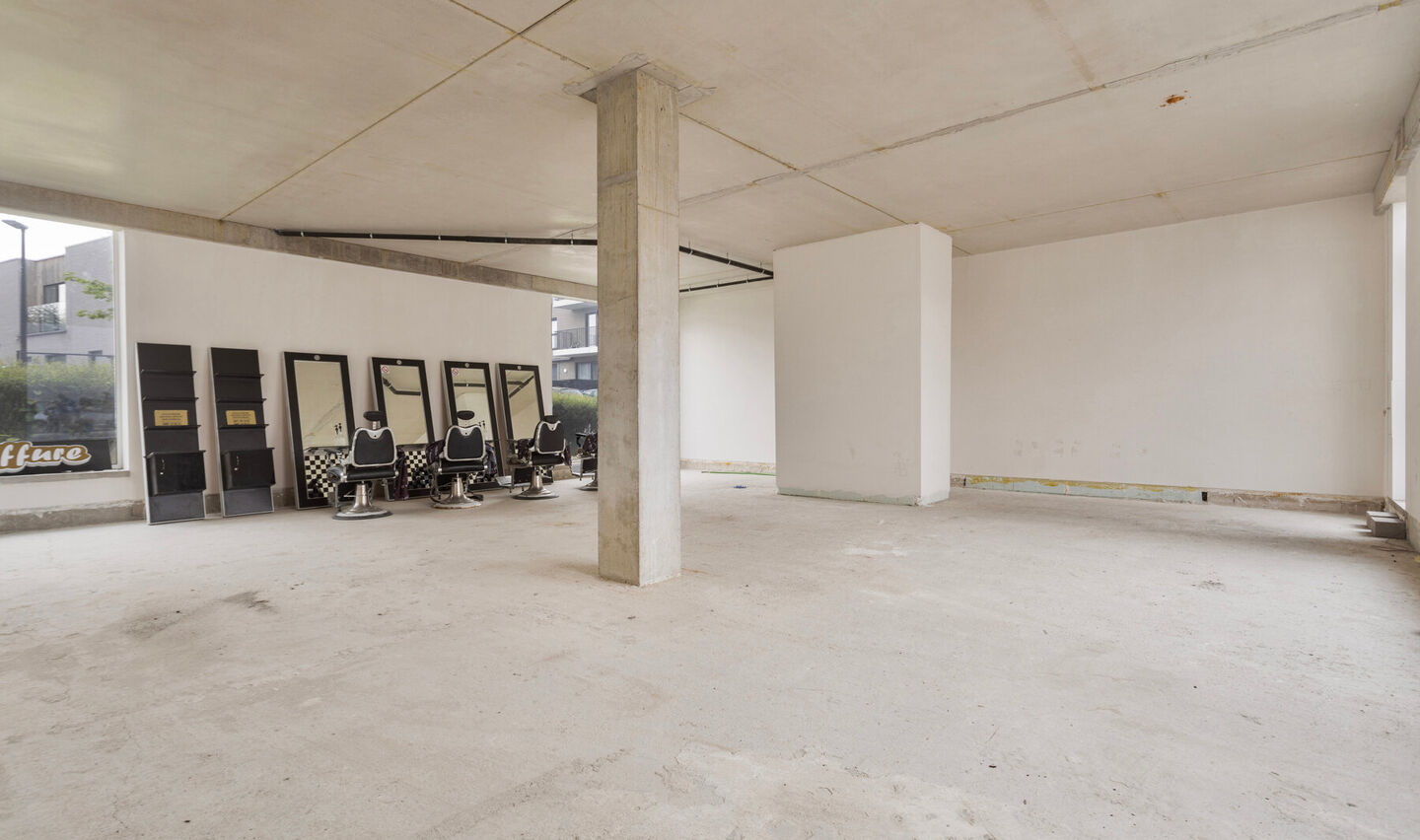 Commerce individuel &agrave; vendre &agrave; Sint-Pieters-Leeuw