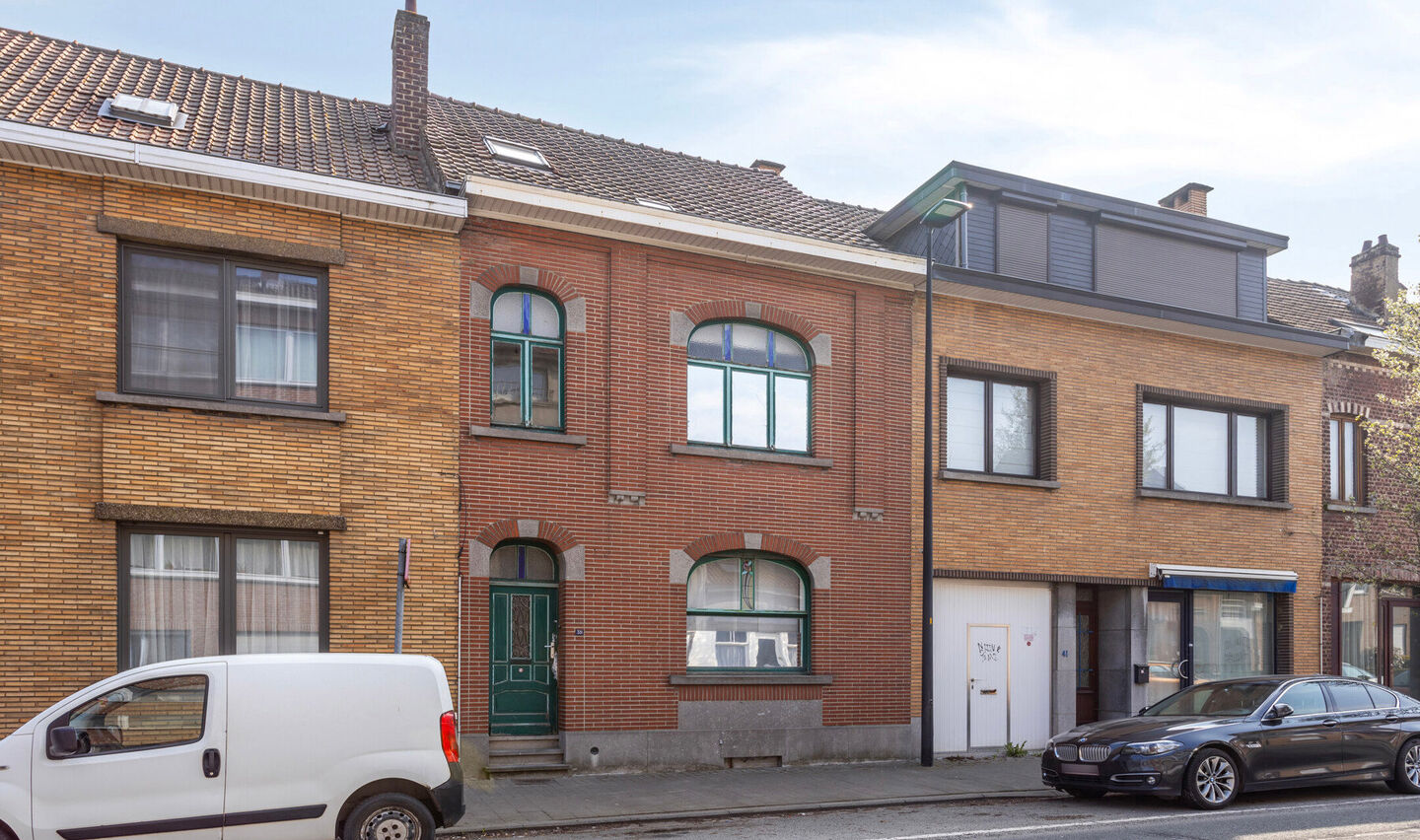 Eengezinswoning te koop in Sint-pieters-leeuw