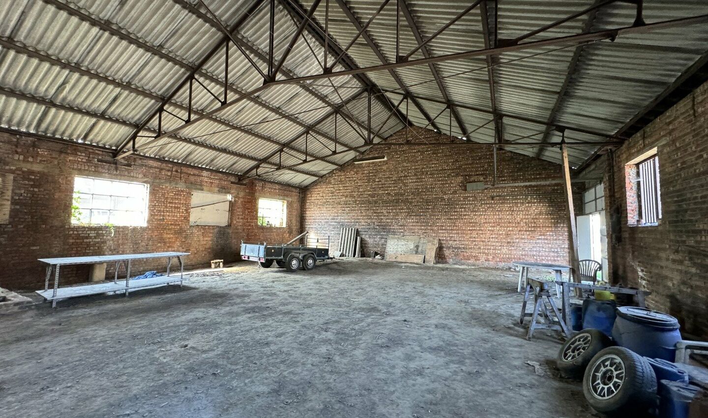 Entrepôt à vendre à Halle