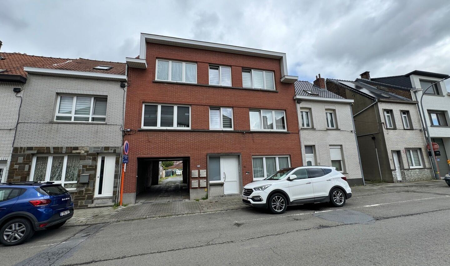 Garage (ferme) &agrave; vendre &agrave; Sint-Pieters-Leeuw