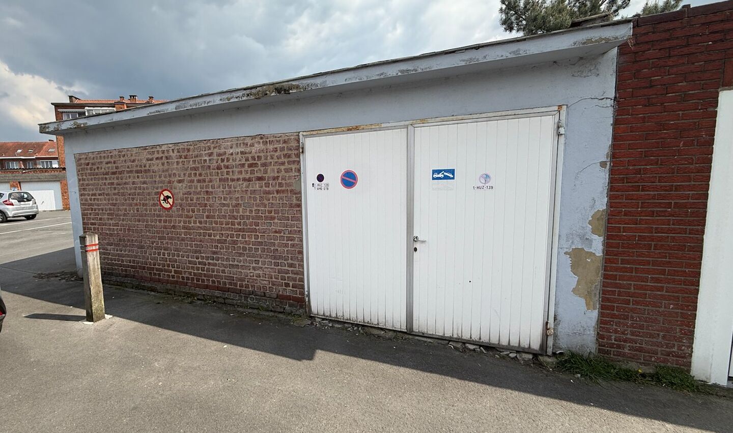 Garage (ferme) &agrave; vendre &agrave; Sint-Pieters-Leeuw Ruisbroek