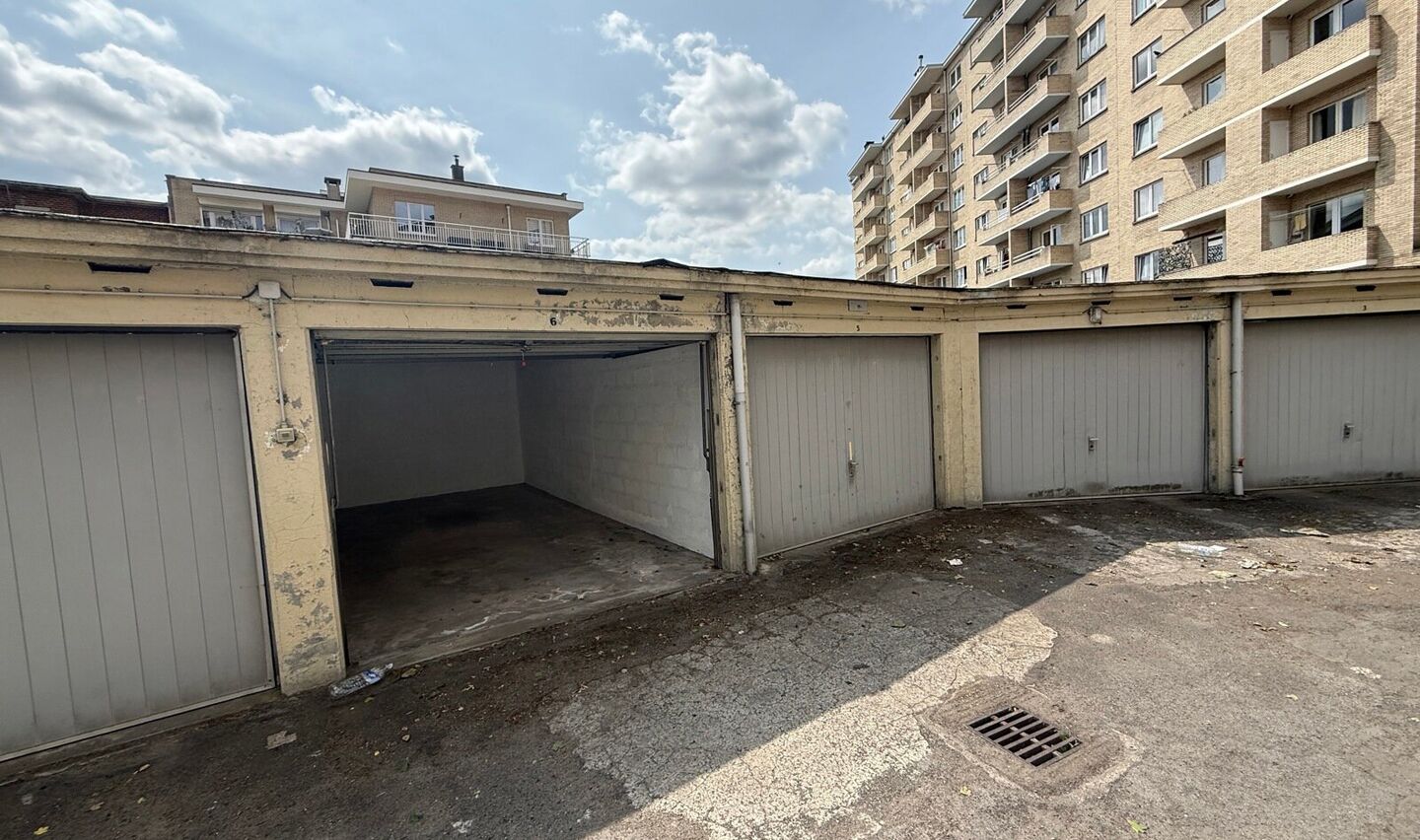 Garage (ferme) à vendre à Vorst
