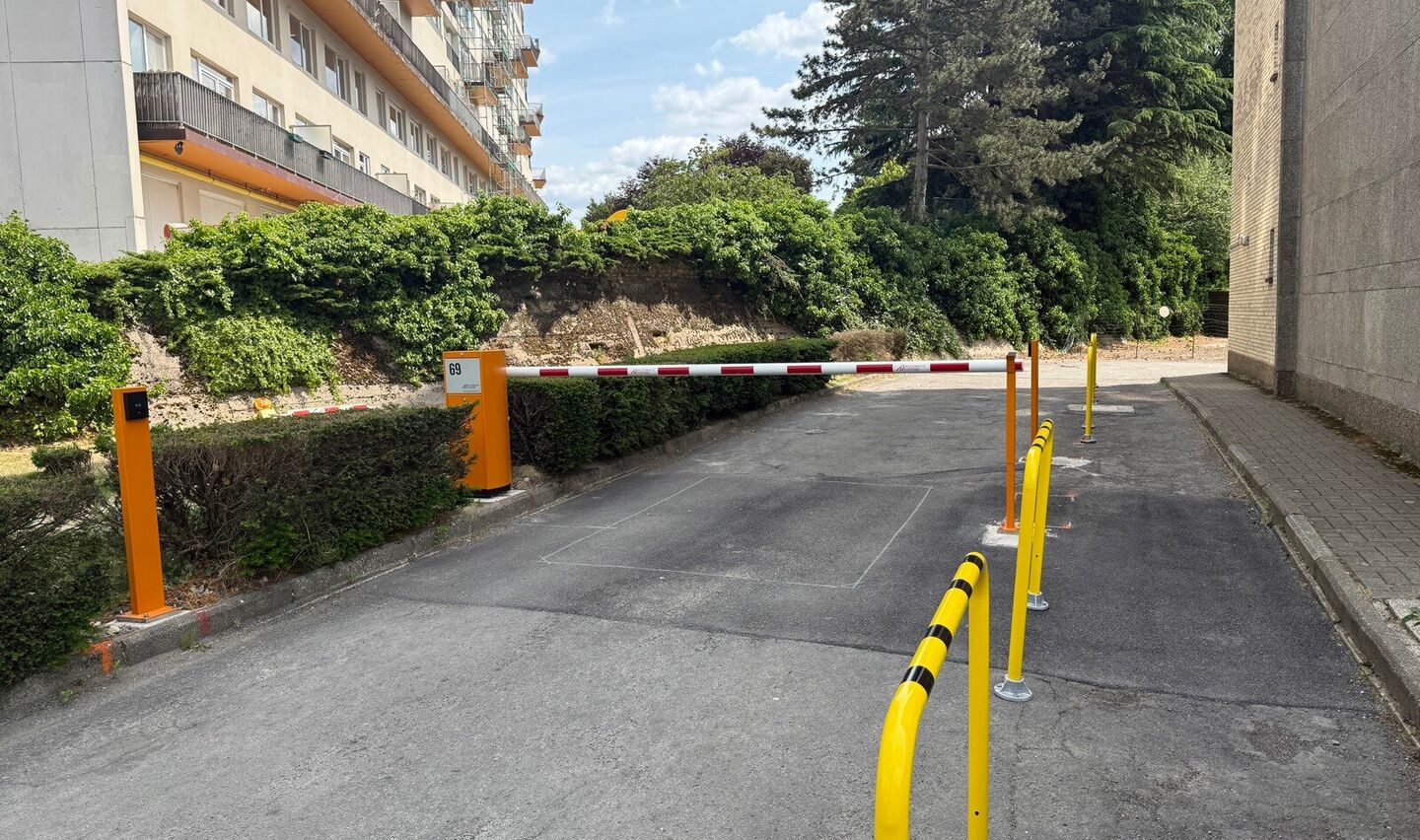 Garage (ferme) à vendre à Vorst