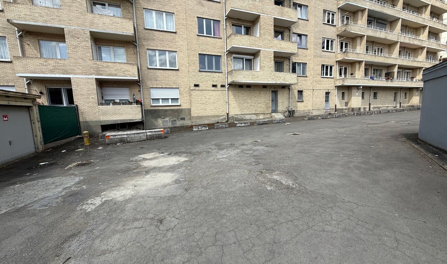 Garage (ferme) à vendre à Vorst