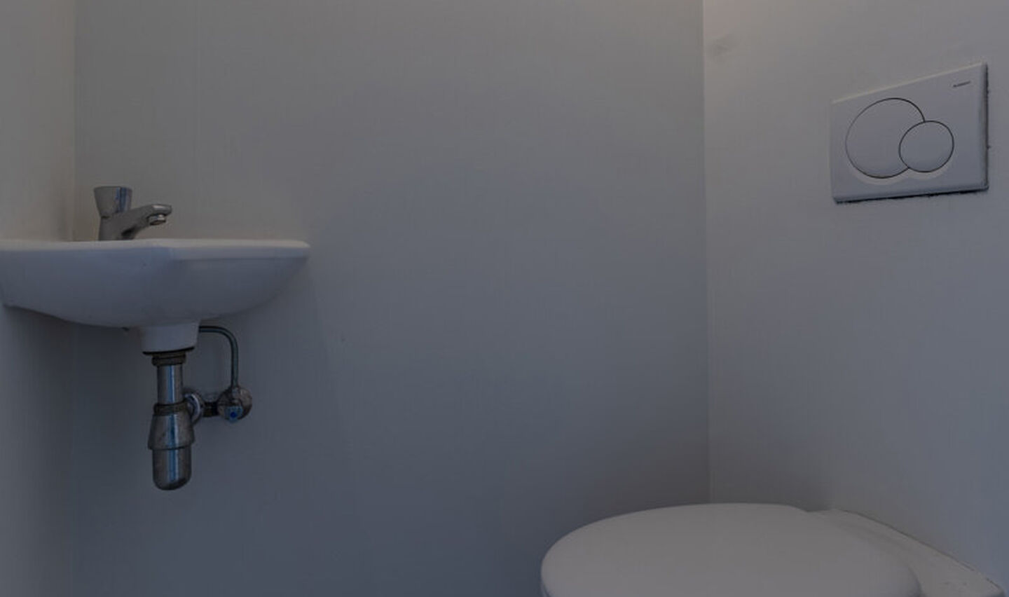 Gebouw voor gemengd gebruik te koop in Halle