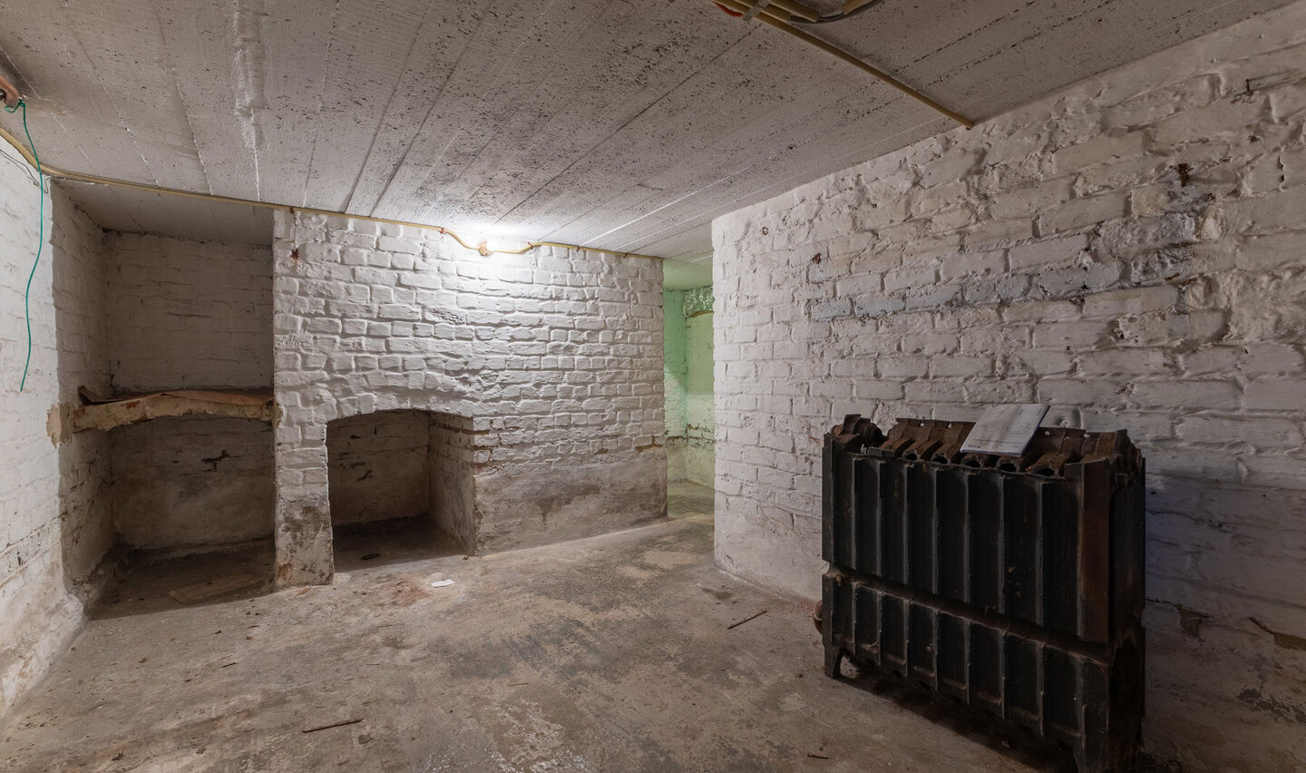 Gebouw voor gemengd gebruik te koop in Sint-Genesius-Rode