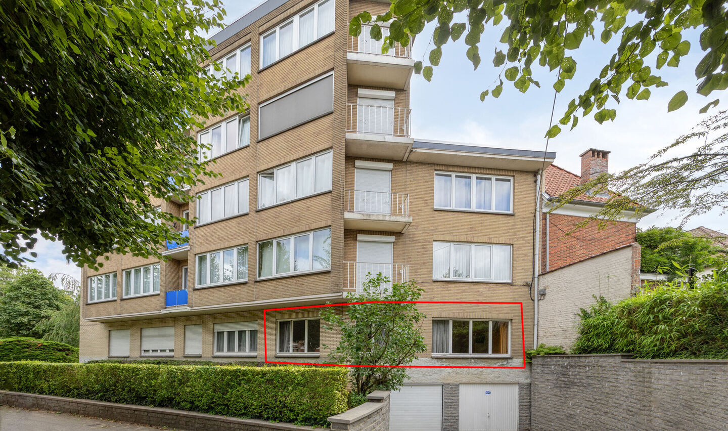 Gelijkvloerse verdieping te koop in Anderlecht
