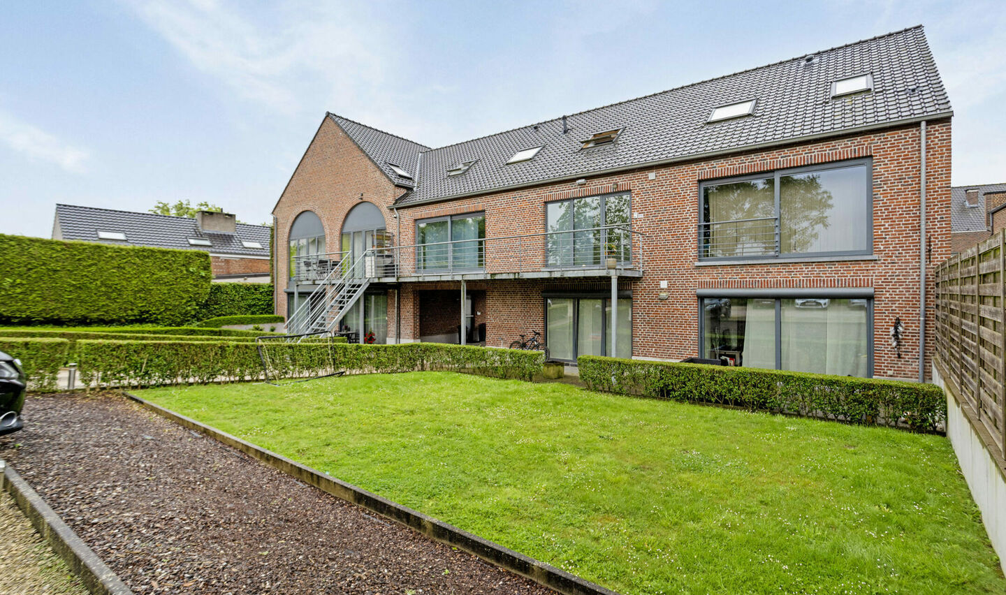 Gelijkvloerse verdieping te koop in Gooik