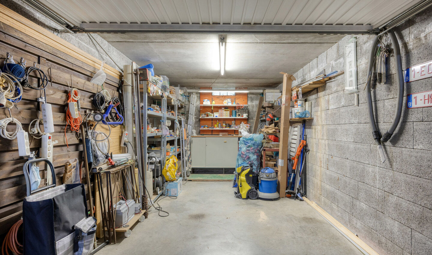 Gelijkvloerse verdieping te koop in Sint-Pieters-Leeuw