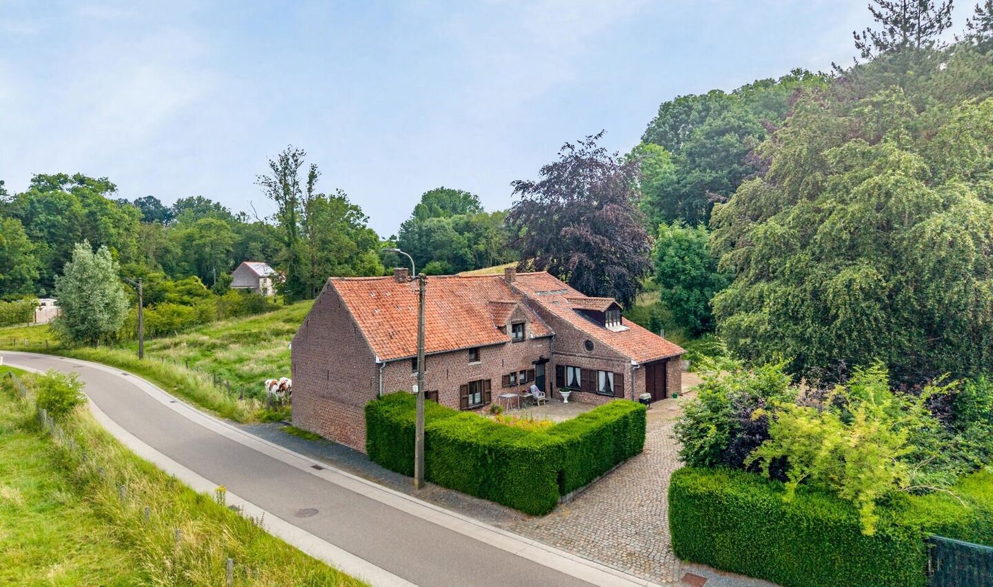 Hoeve te koop in Sint-Pieters-Leeuw