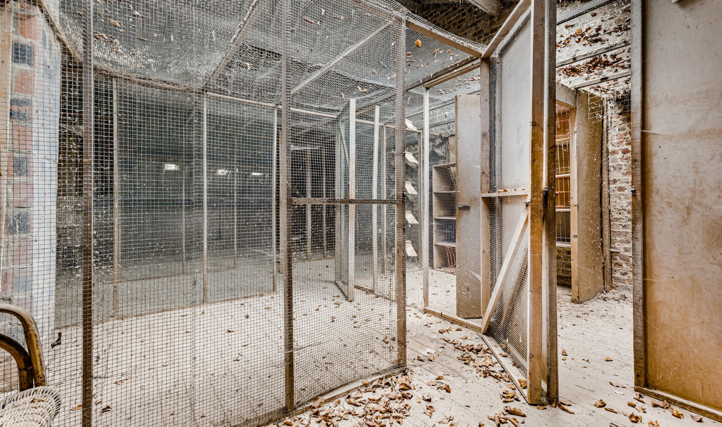 Hoeve te koop in Sint-Pieters-Leeuw