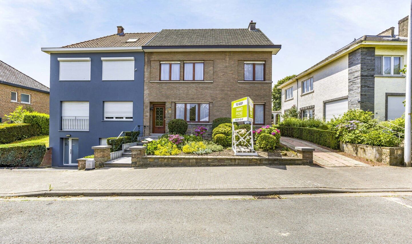Huis te koop in Sint-Pieters-Leeuw