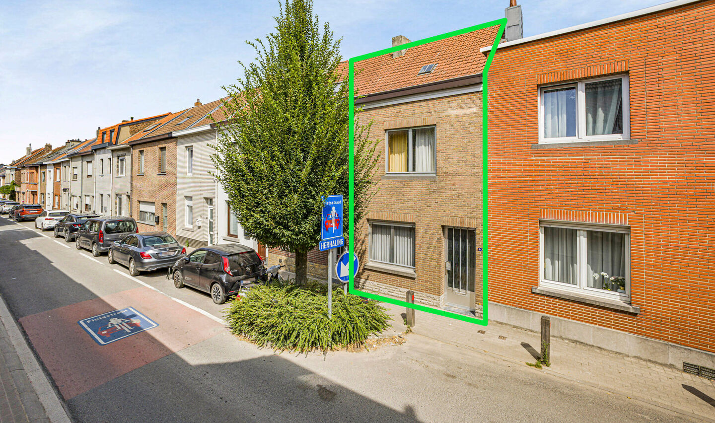 Huis te koop in Sint-Pieters-Leeuw