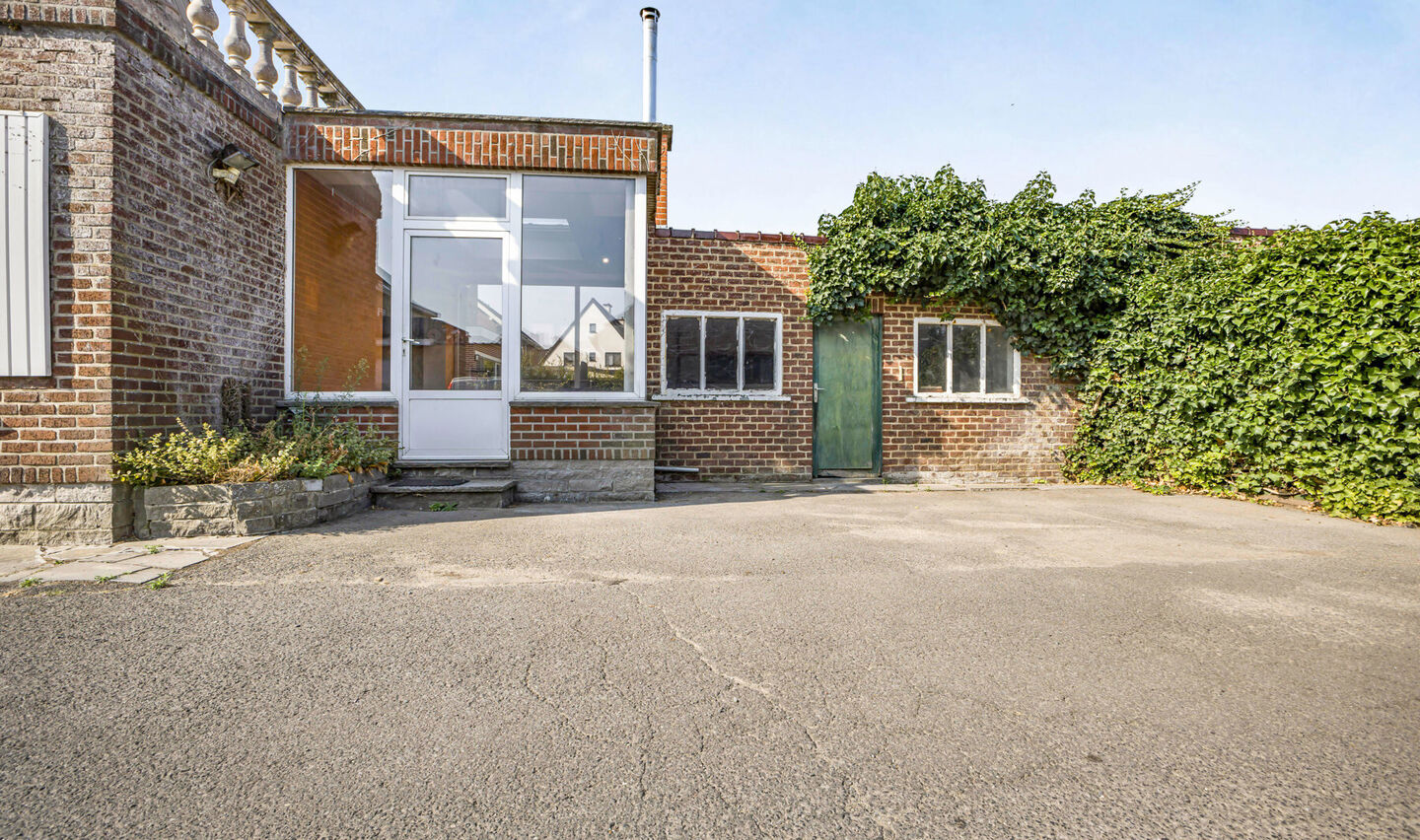 Huis te koop in Sint-Pieters-Leeuw