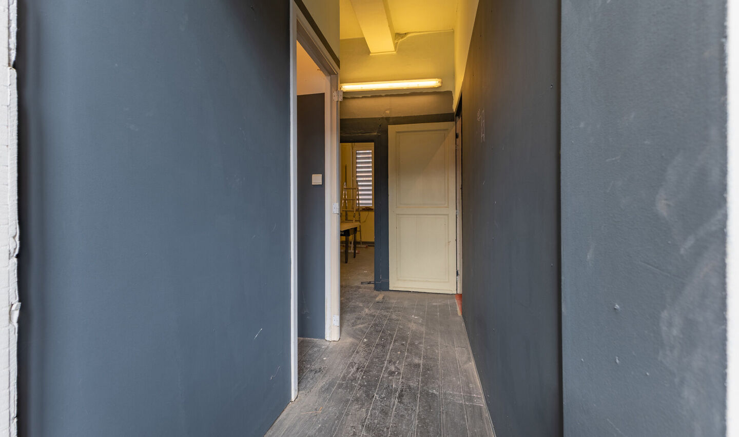 Immeuble mixte &agrave; vendre &agrave; Halle