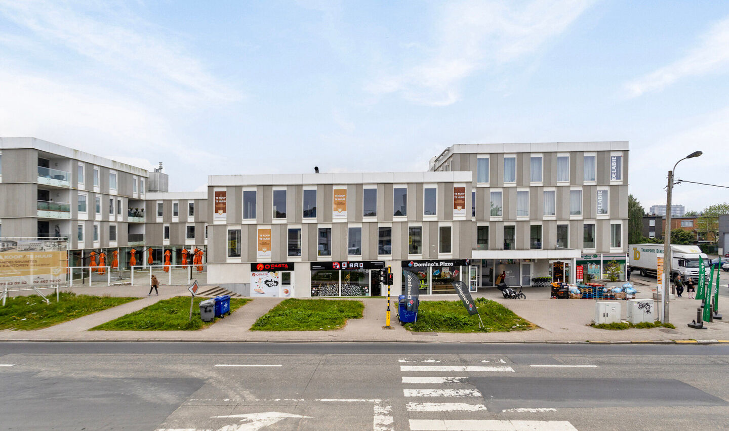 Kantoor te koop in Sint-Pieters-Leeuw