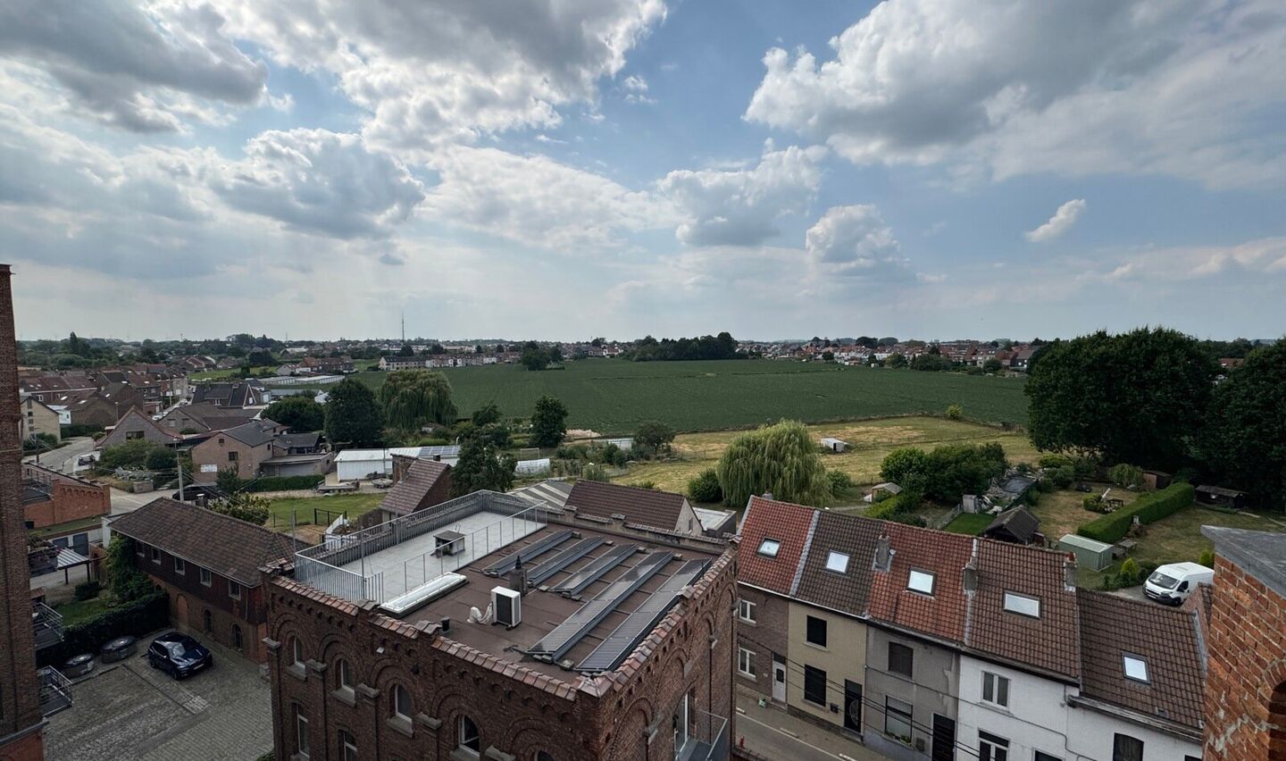 Loft &agrave; louer &agrave; Sint-Pieters-Leeuw