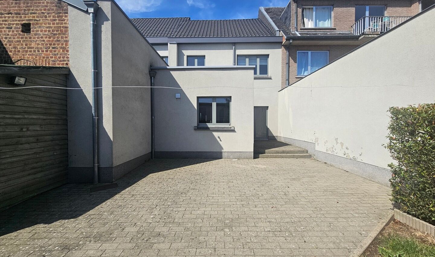 Maison &agrave; louer &agrave; Sint-Pieters-Leeuw Vlezenbeek