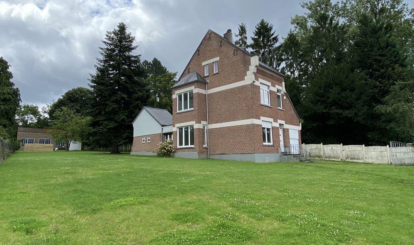 Maison de maître à louer à Beersel