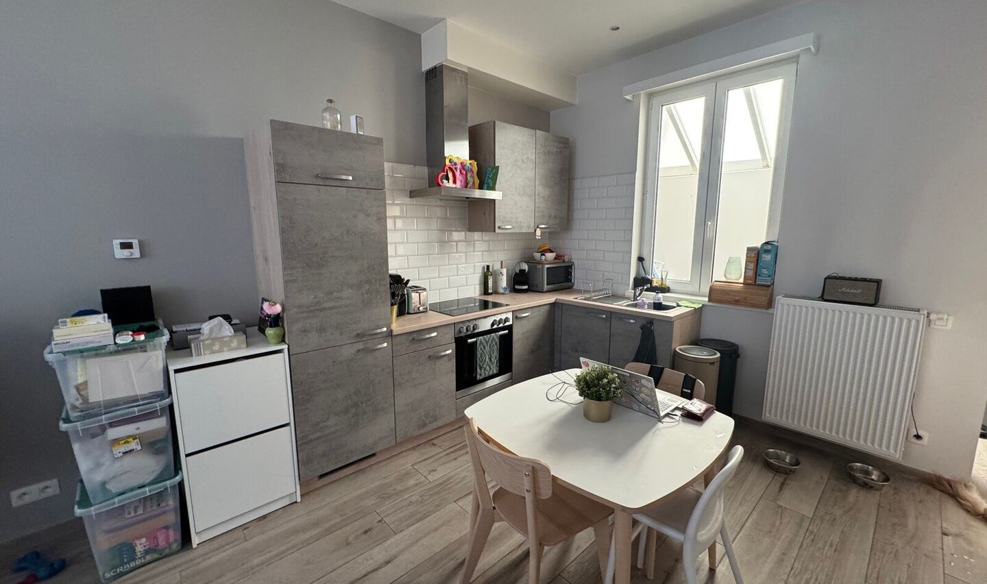 Maison unifamiliale à louer à Halle