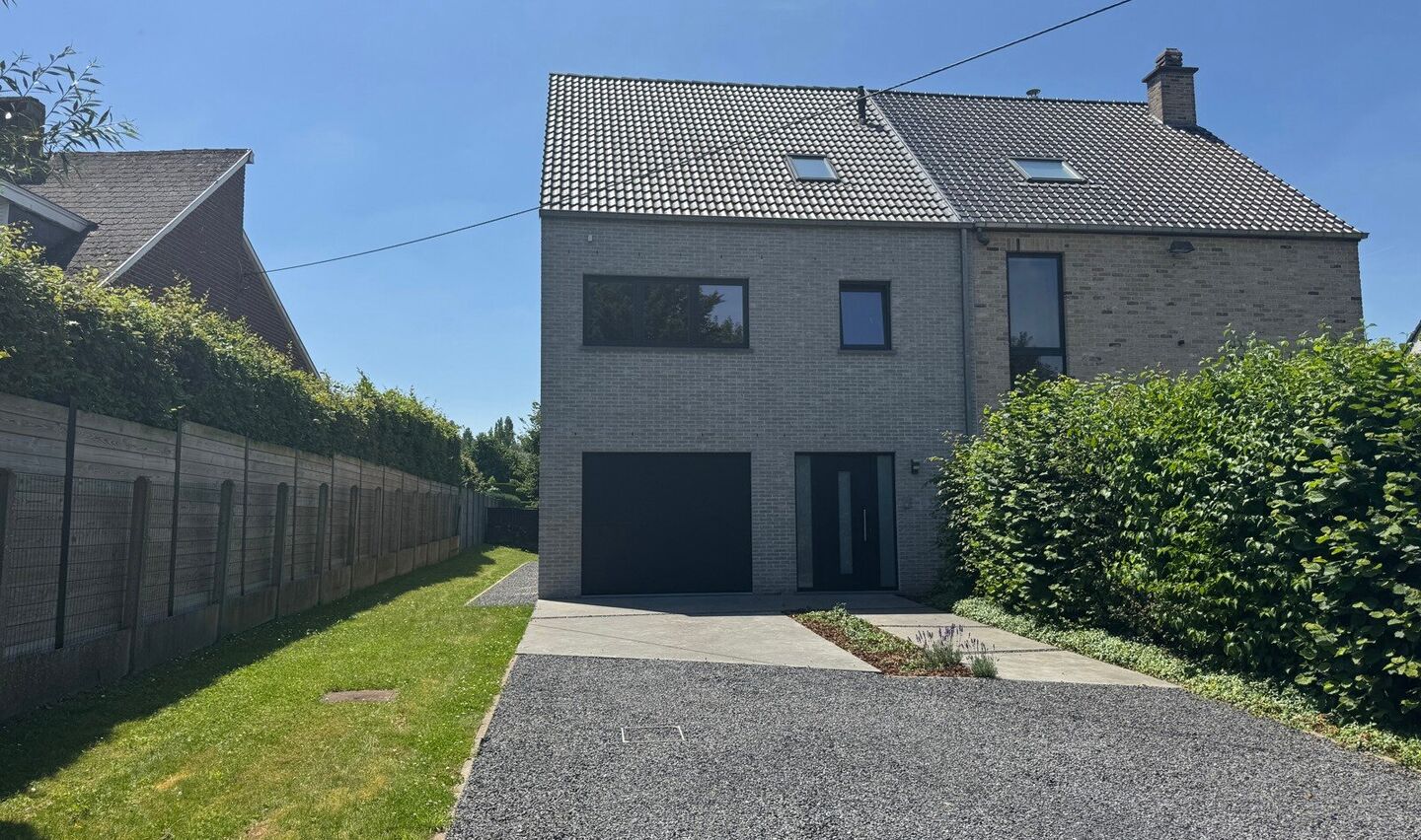 Maison unifamiliale &agrave; louer &agrave; Halle