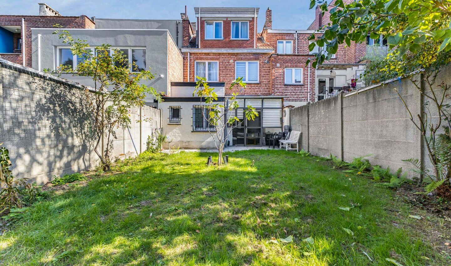 Maison unifamiliale &agrave; vendre &agrave; Anderlecht