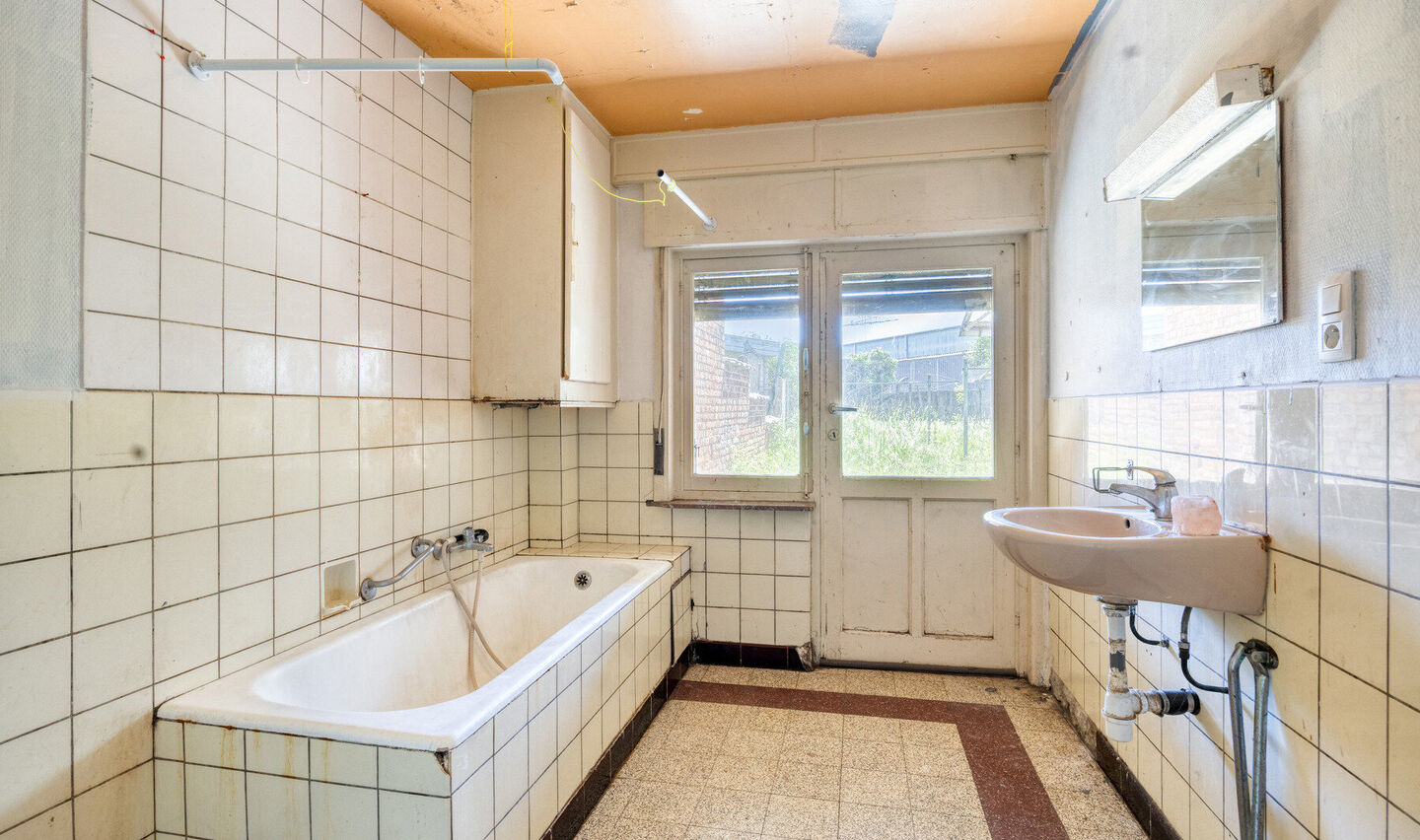 Maison unifamiliale &agrave; vendre &agrave; Ruisbroek (Sint-Pieters-Leeuw)